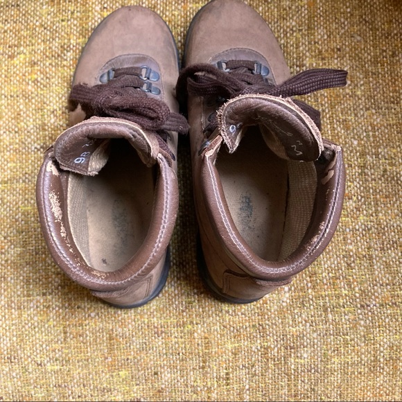 VASQUE hiking backpacking all leather gore-tex boots, size 6M - Picture 4 of 8